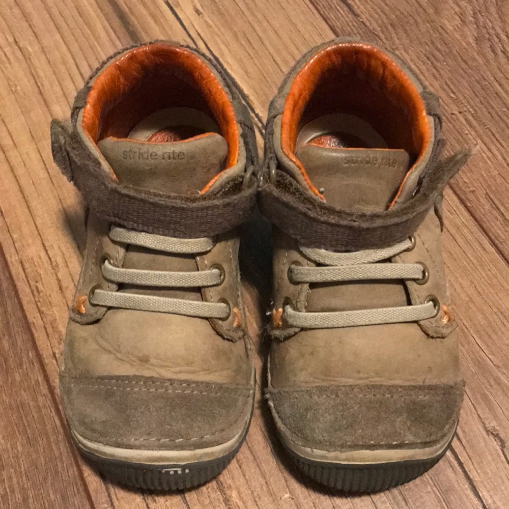Stride rite baby shoes